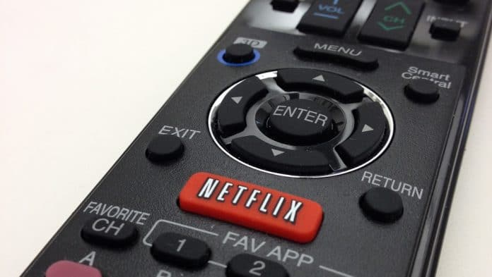 La fin du binge-watching chez Netflix ?
