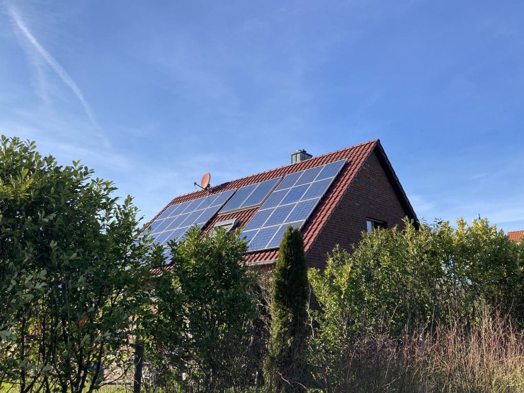 Faut-il déclarer ses panneaux solaires à sa commune ?