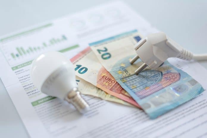 Électricité : va-t-on vers une augmentation vertigineuse de sa facture d'électricité ? Que disent les fournisseurs d'énergie ?