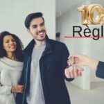 Couple souriant recevant les clés de leur nouvelle maison avec le texte "10% Règle" en surimpression.